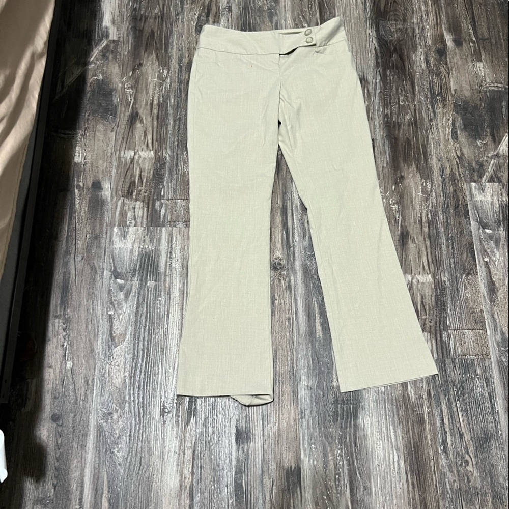 The Limited size 4 dress khakis